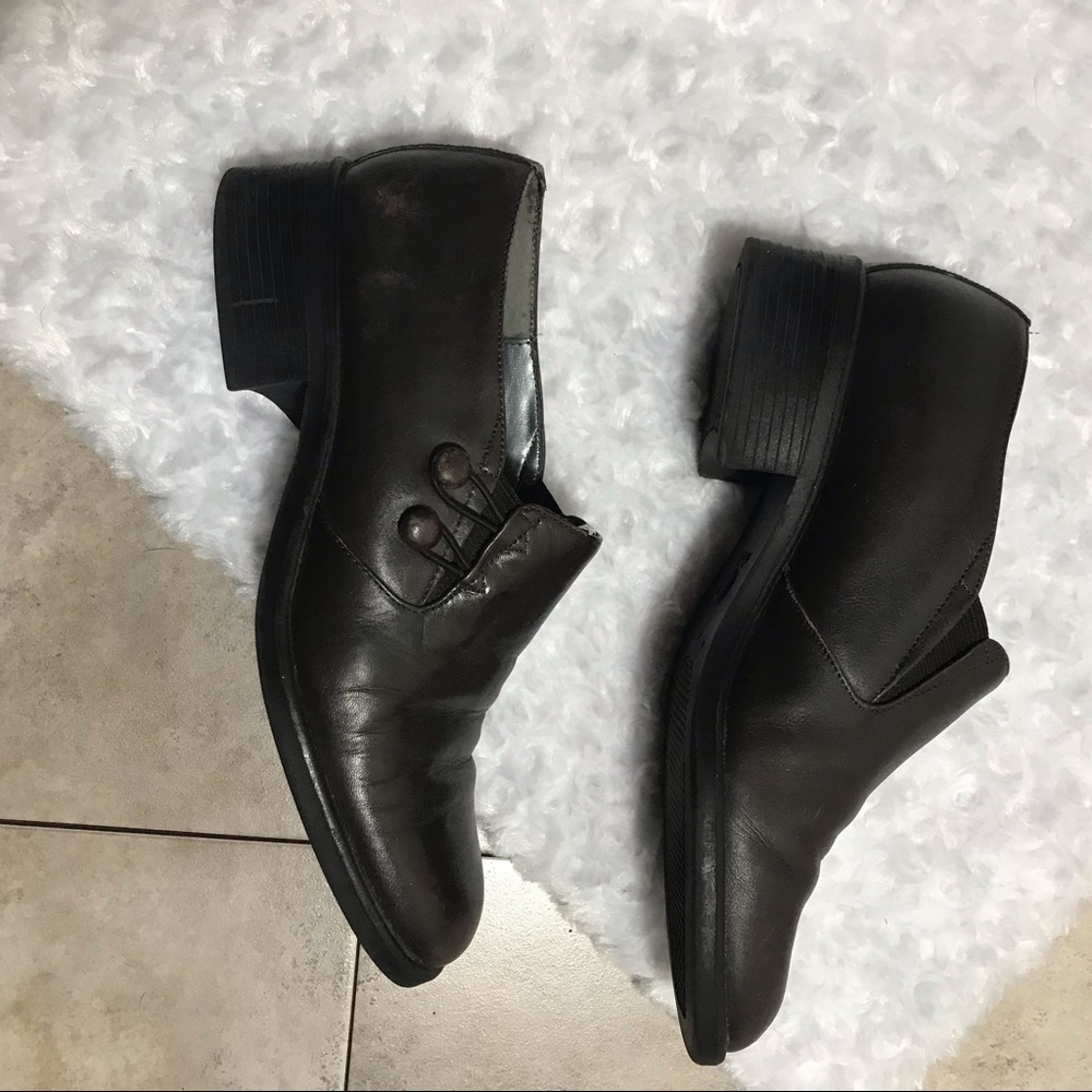 Nicole Pluto Brown Leather Loafers